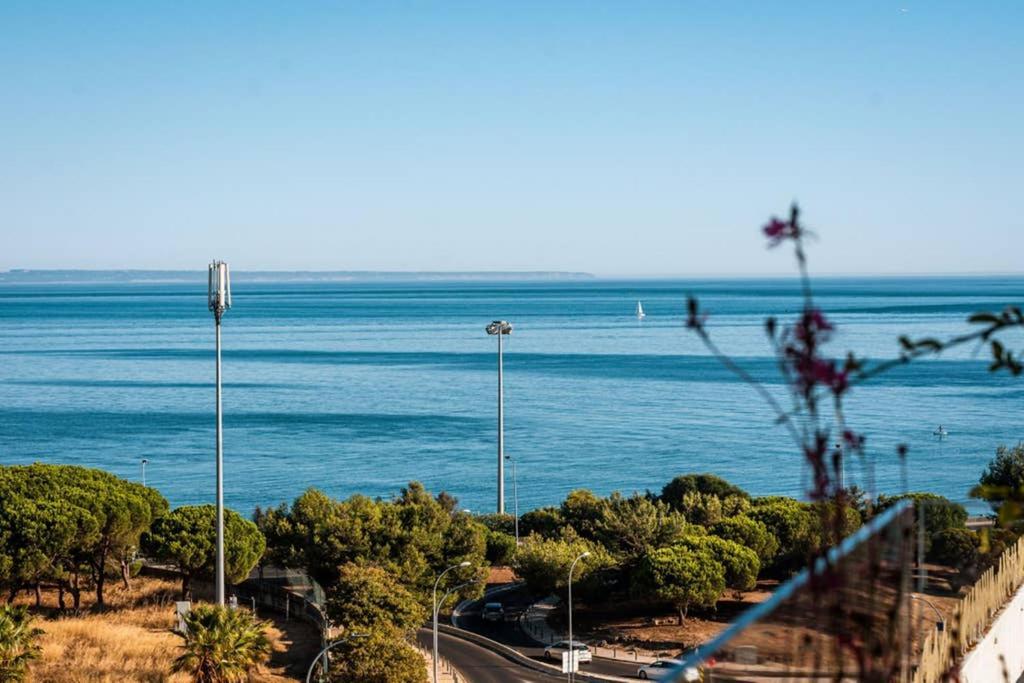 The Minipenthouse Terrace & Spa Paco de Arcos Luaran gambar