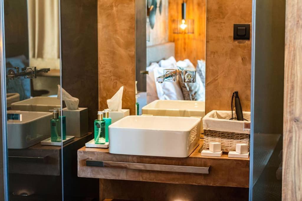 The Minipenthouse Terrace & Spa Paco de Arcos Luaran gambar