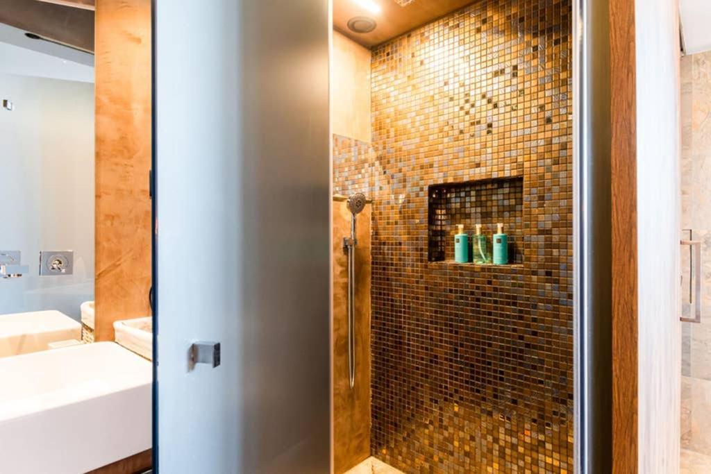 The Minipenthouse Terrace & Spa Paco de Arcos Luaran gambar